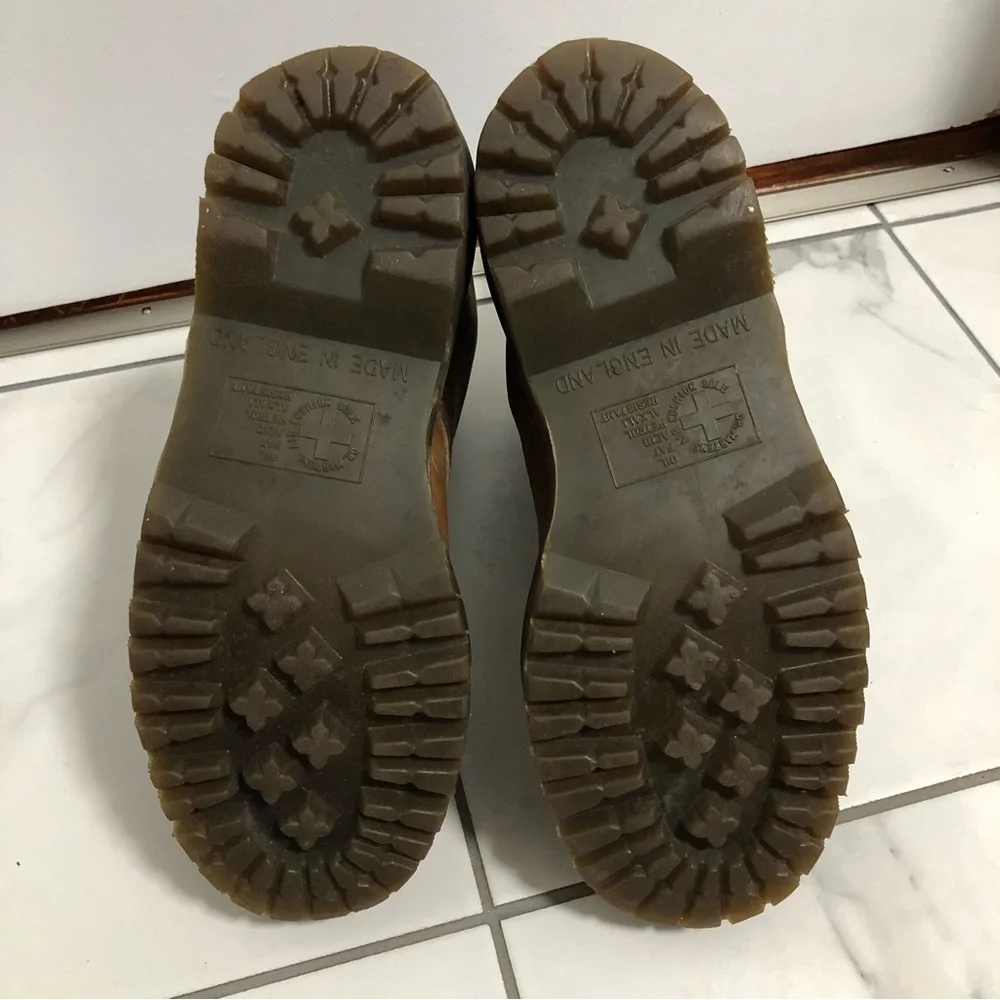 Vintage Dr. Martens Brown Platform Boots - Picture 15 of 16